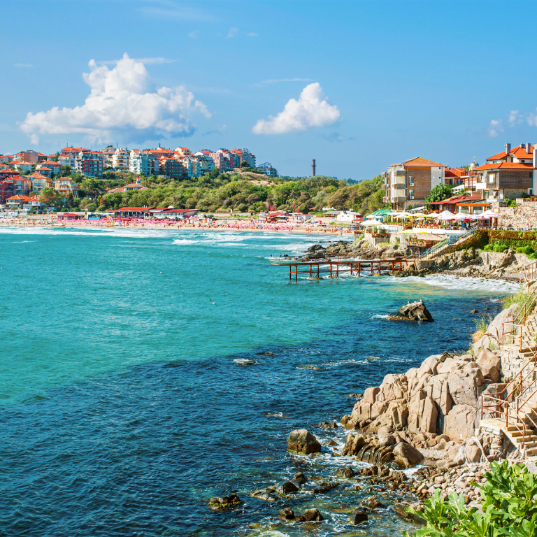 De kust van Sunny Beach in Bulgarije