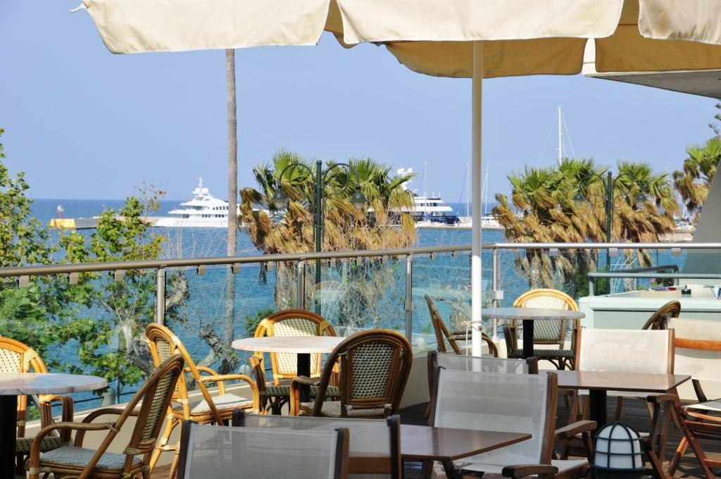 Bristol Sea View Apartments Bristol Sea View Apartments